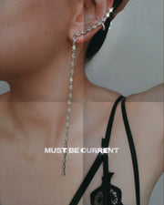 Empress Eugenia Earrings  <asymmetrical>