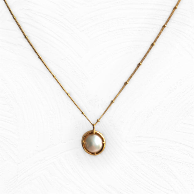 PRE-ORDER Gold Baroque Pearl Pendant Necklace