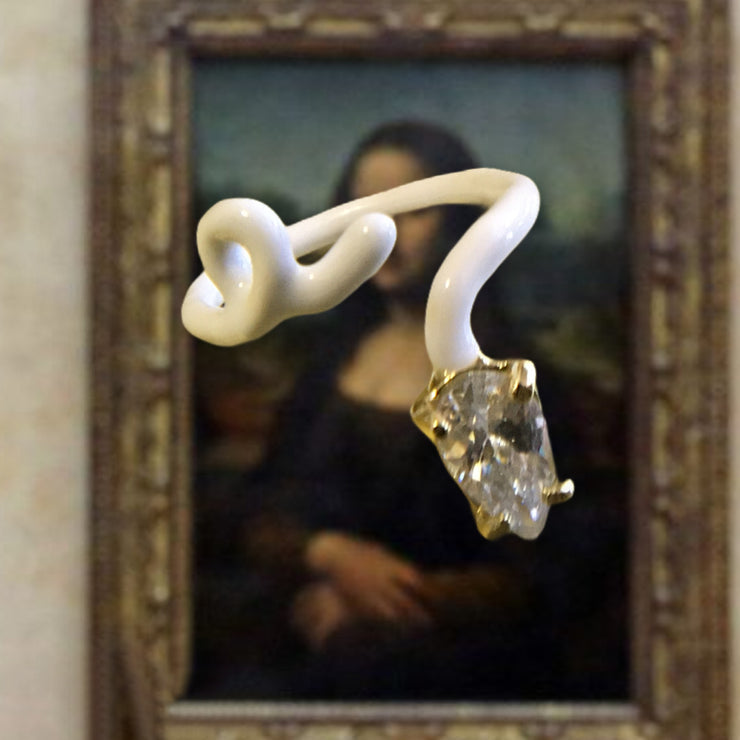 Duchess Vine Ring In White